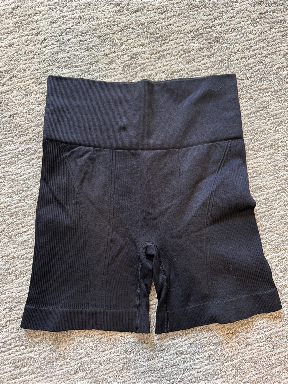 Alala Women’s Black High-Rise Seamless Bike Shorts